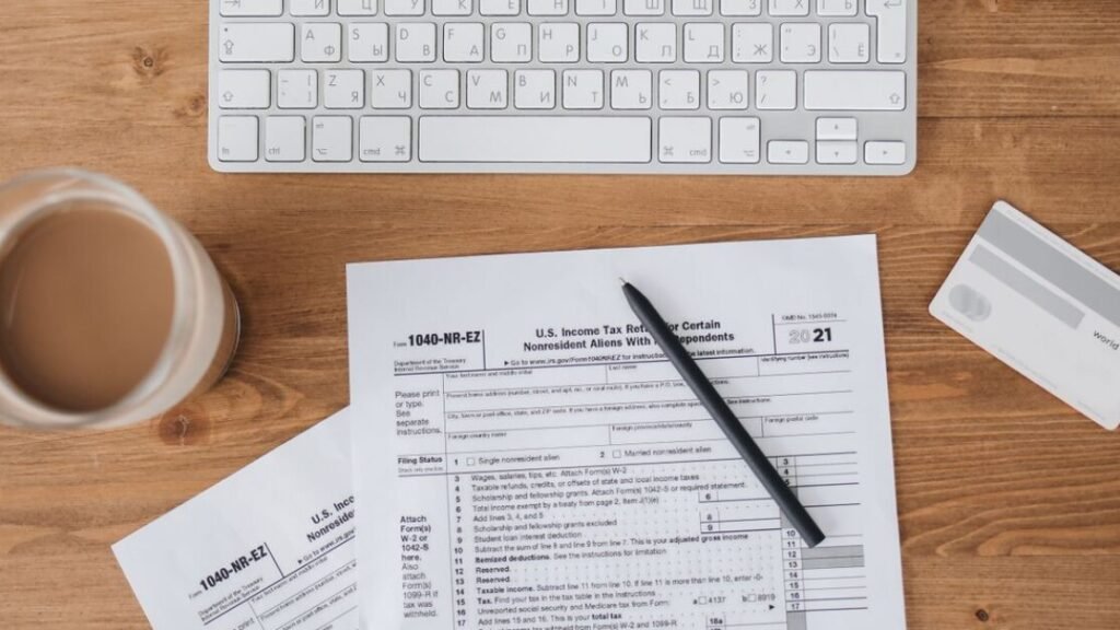 Stundenzettel Vorlage – kostenlos als PDF herunterladen
